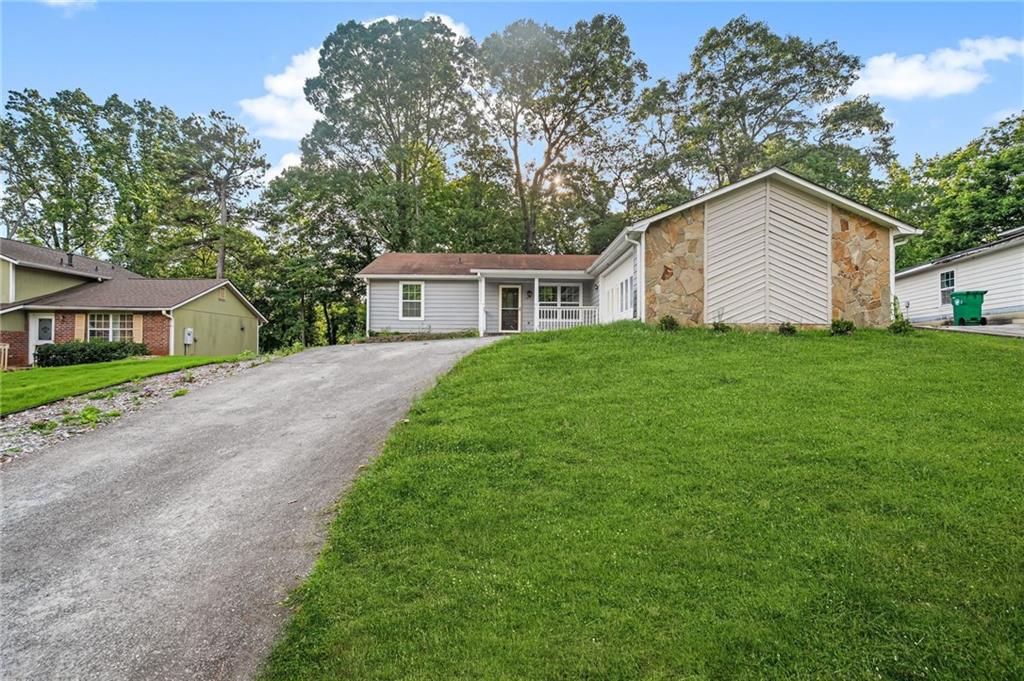 1181 Mannbrook Drive