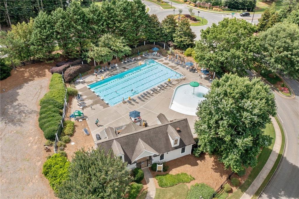 316 Berkshire Trace