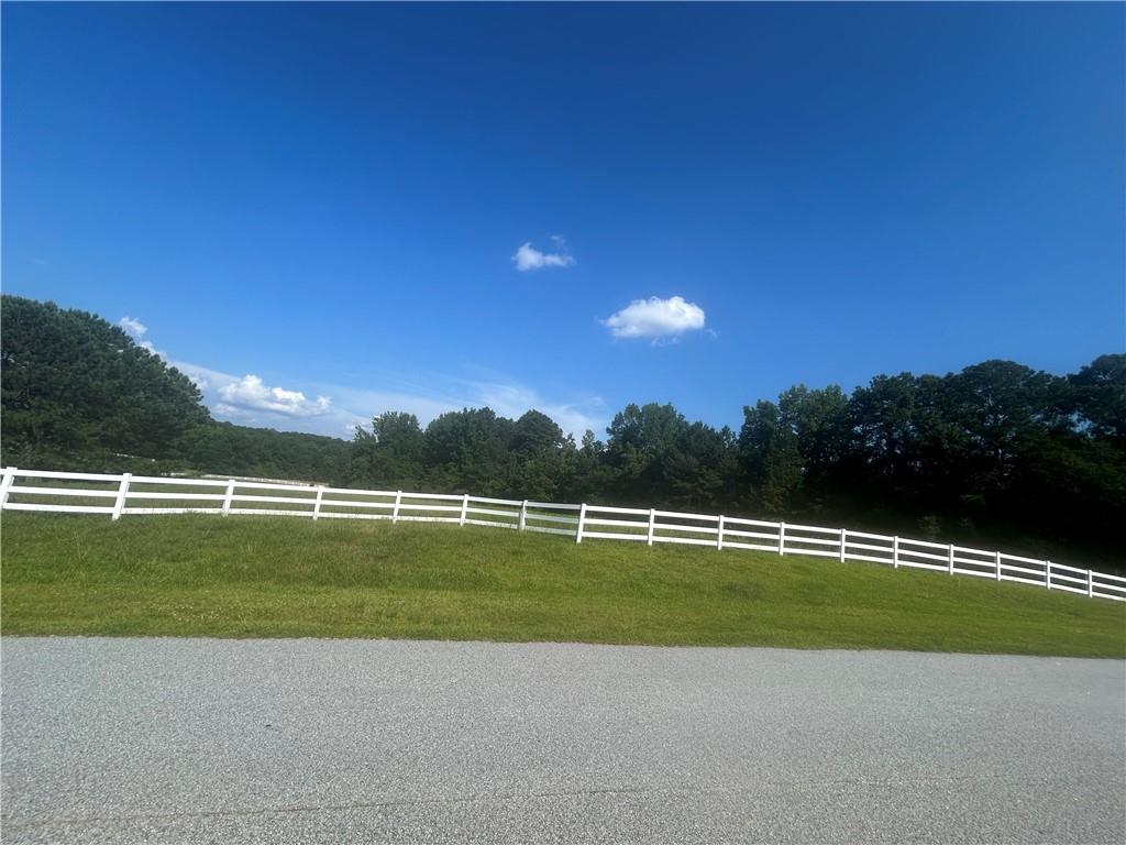 10 Longview Drive