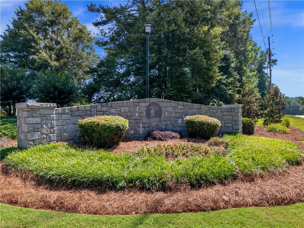 10 Longview Drive