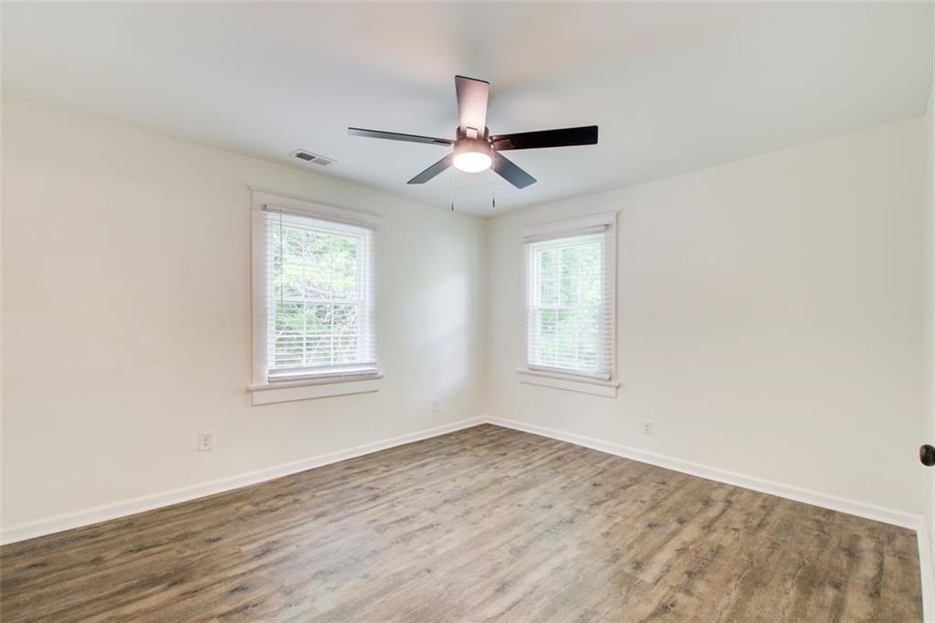 1698 KENMORE Street SW