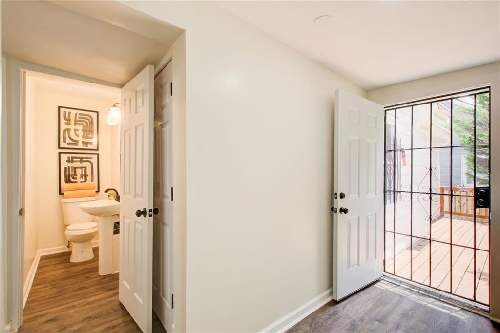 1698 KENMORE Street SW