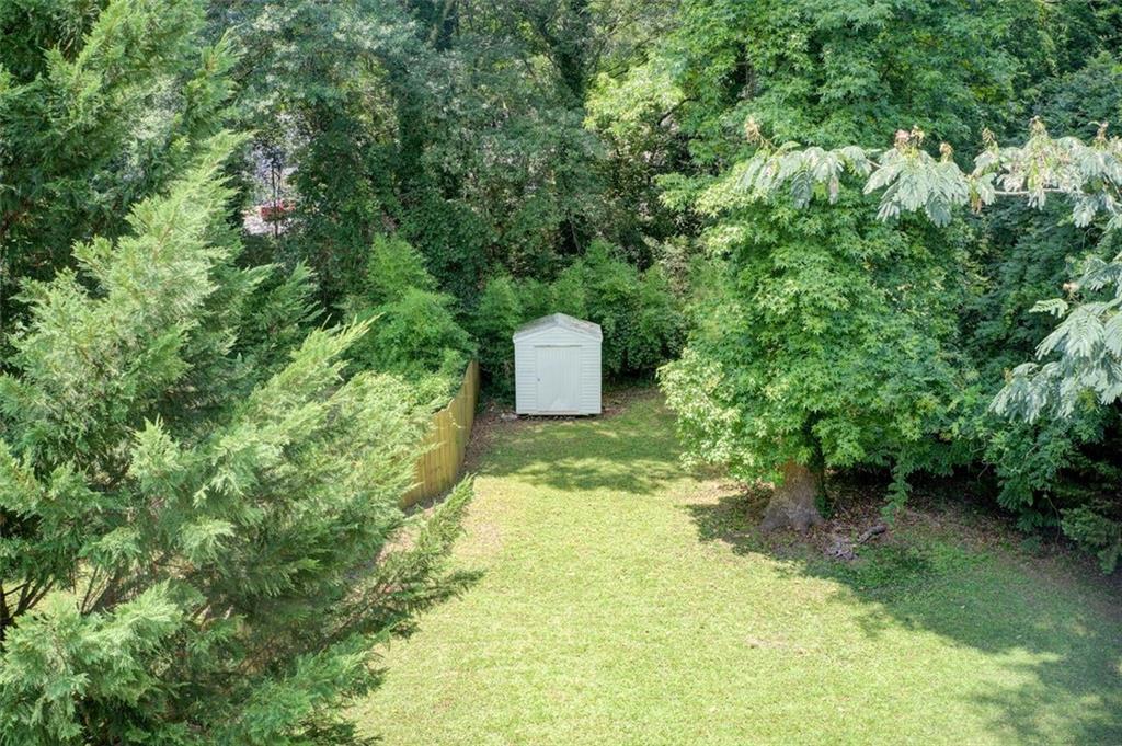 1698 KENMORE Street SW