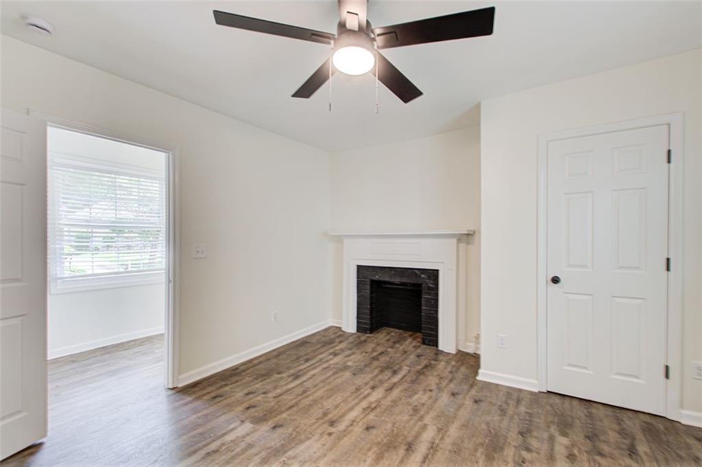 1698 KENMORE Street SW