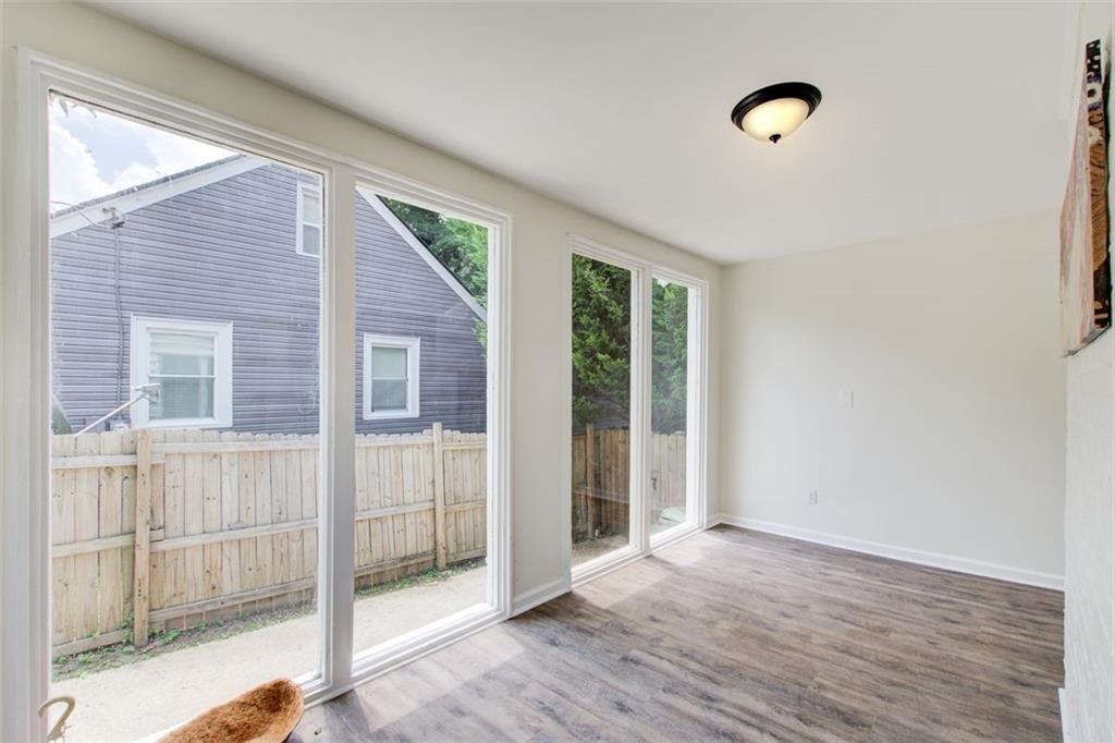 1698 KENMORE Street SW