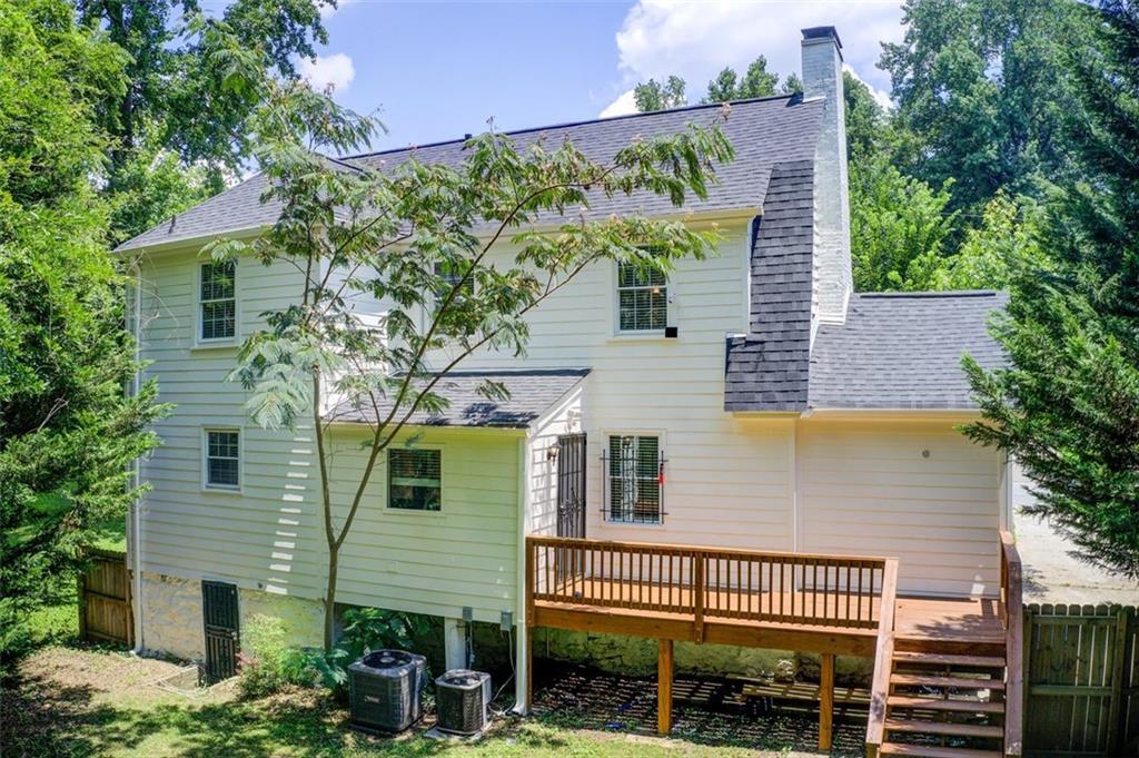 1698 KENMORE Street SW