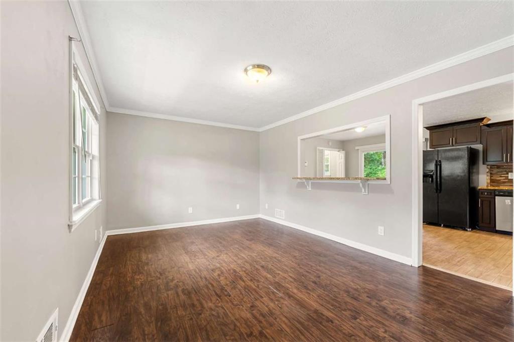 3027 Lakeridge Drive