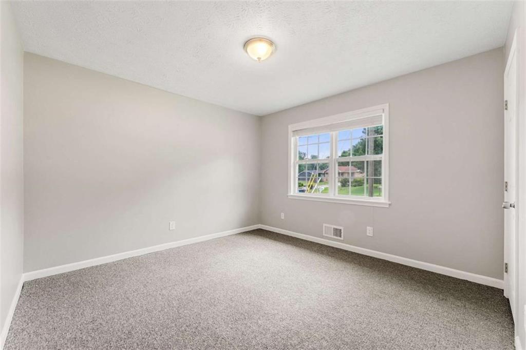 3027 Lakeridge Drive