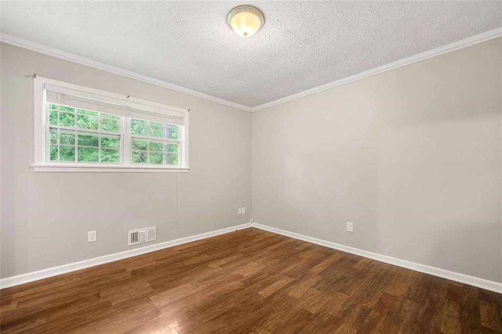 3027 Lakeridge Drive