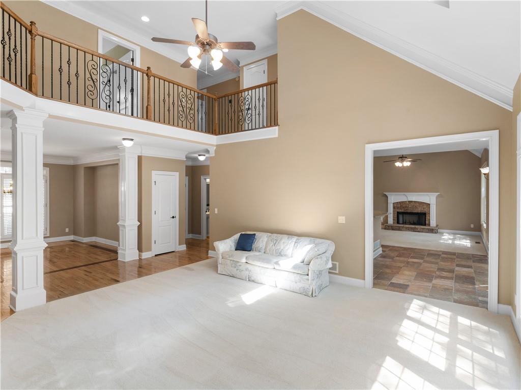 4930 Longridge Drive