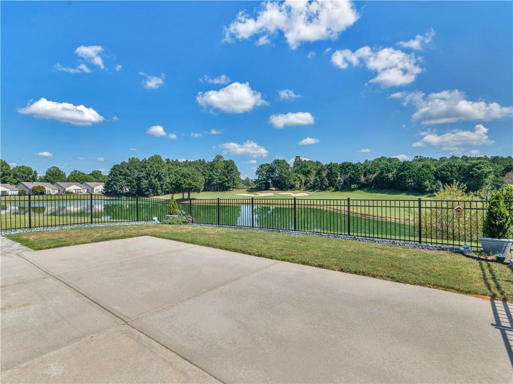 421 Beacon Court
