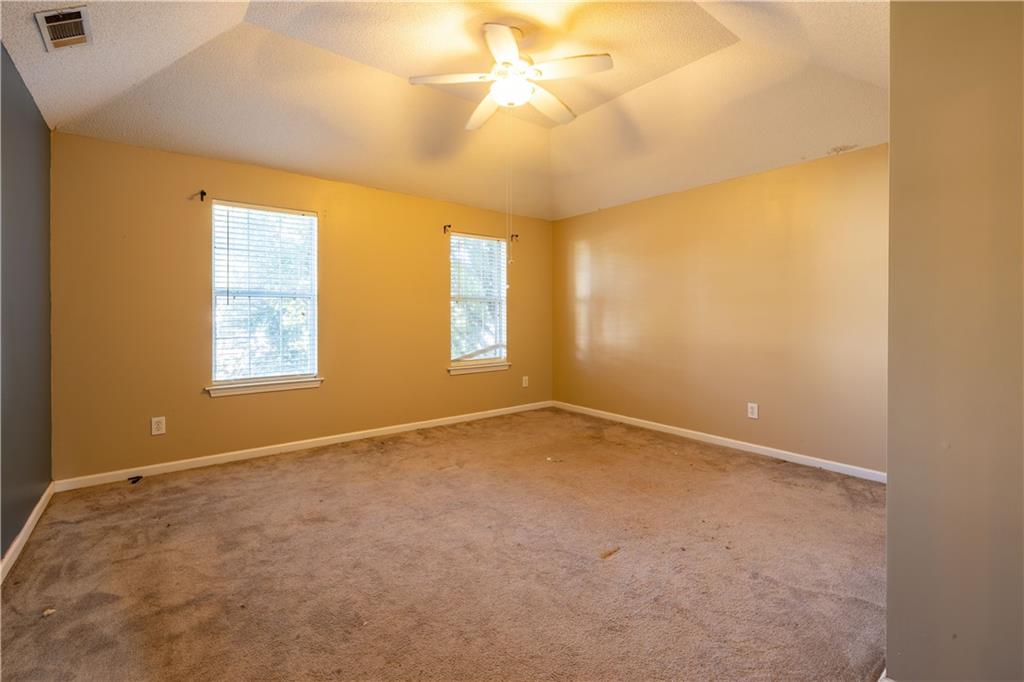 104 Silvergrass Drive