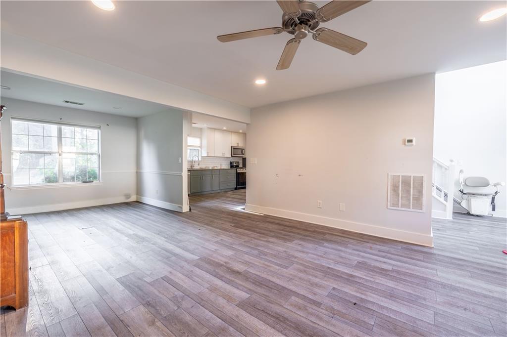 104 Silvergrass Drive