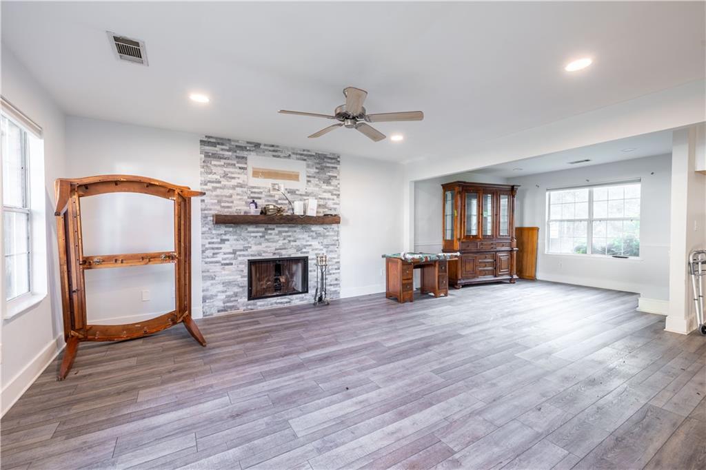 104 Silvergrass Drive