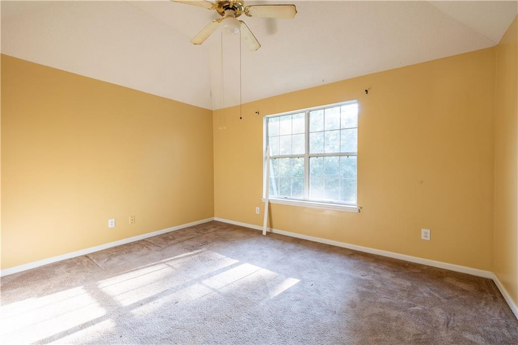 104 Silvergrass Drive