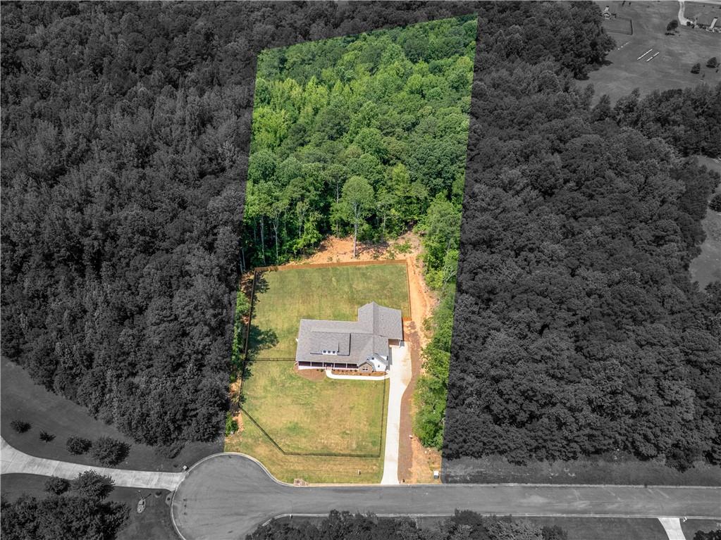 1019 Oakridge Drive