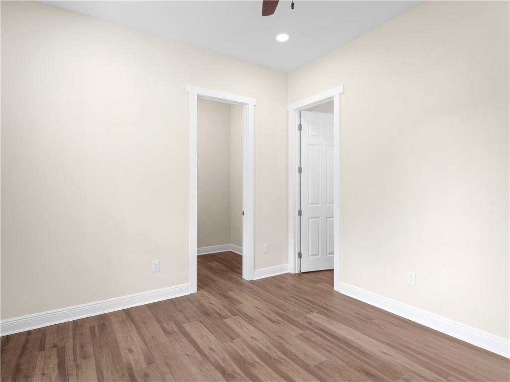 1019 Oakridge Drive