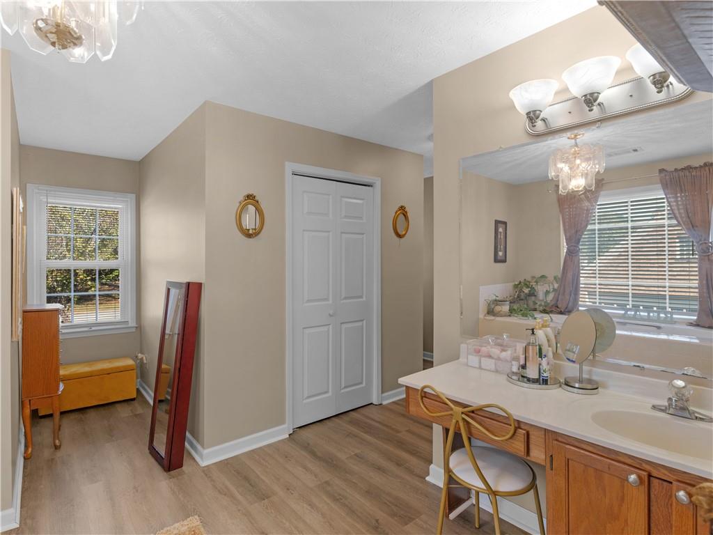 586 Clubland Circle SE