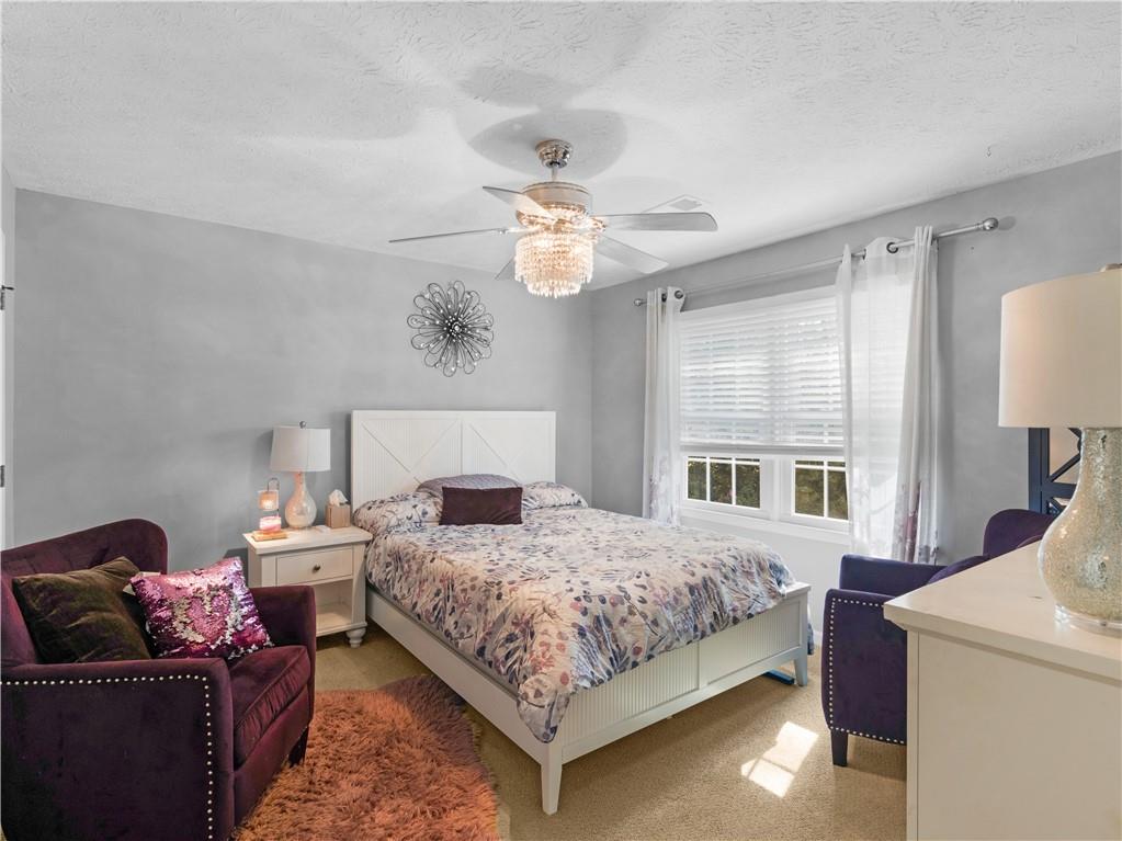 586 Clubland Circle SE