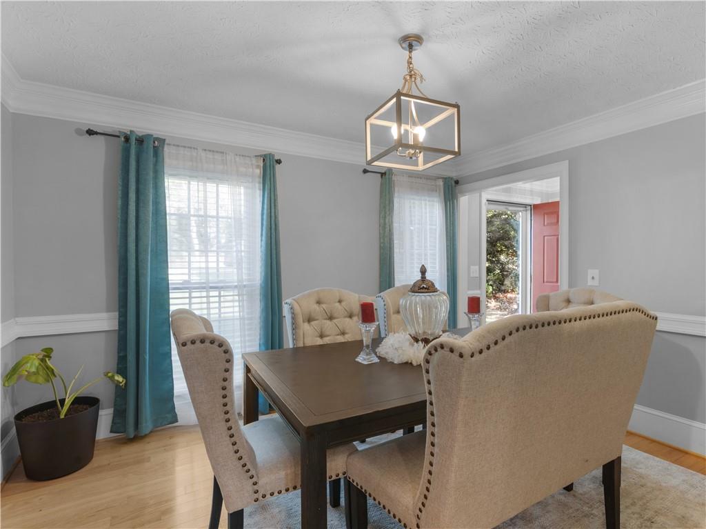 586 Clubland Circle SE