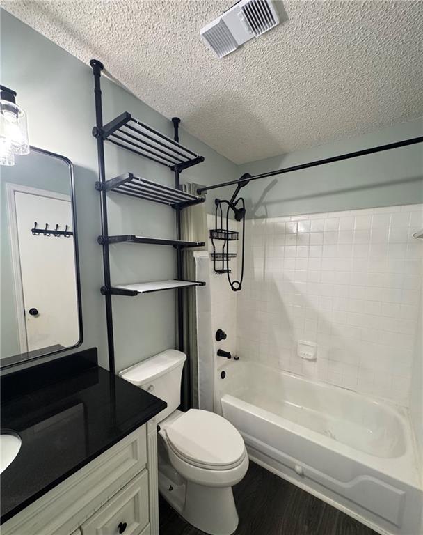 2657 Lenox Road APT 218P