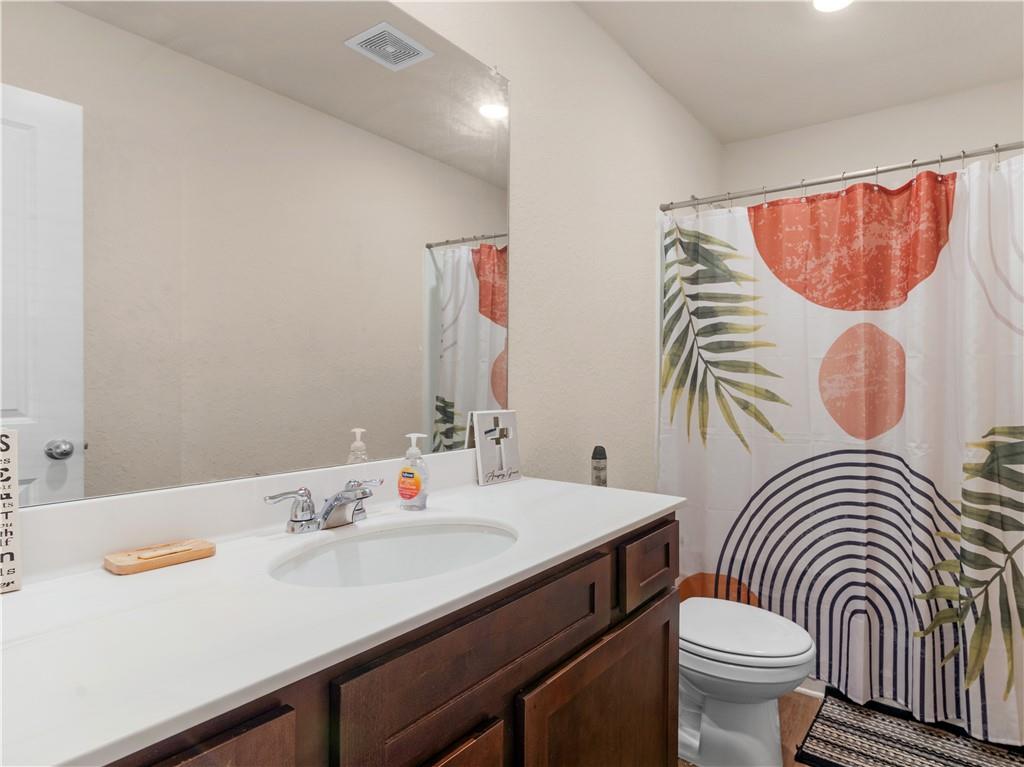 3831 Saddle Hill Way