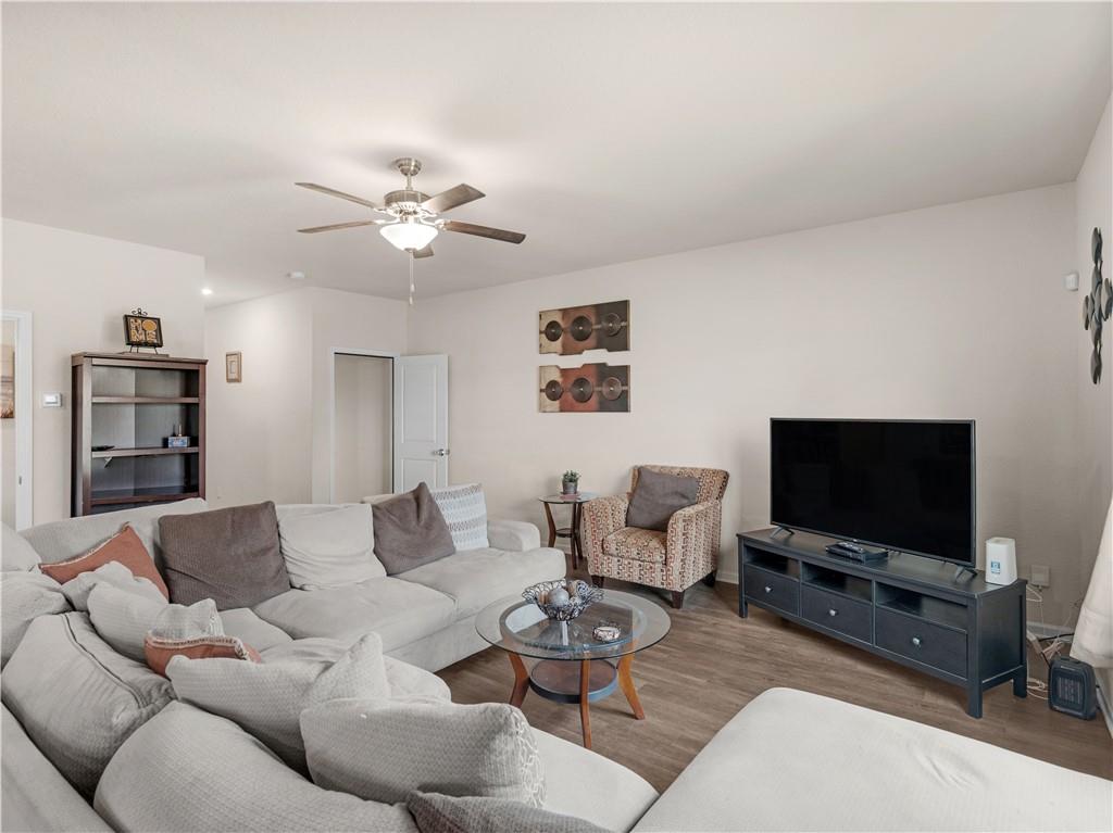 3831 Saddle Hill Way