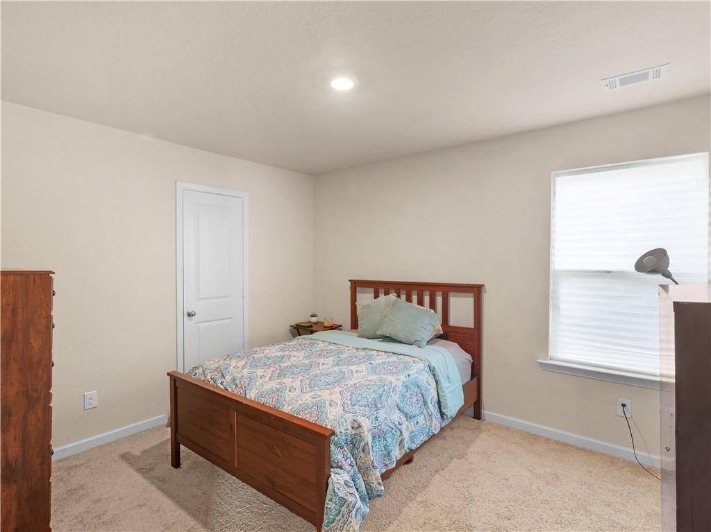 3831 Saddle Hill Way