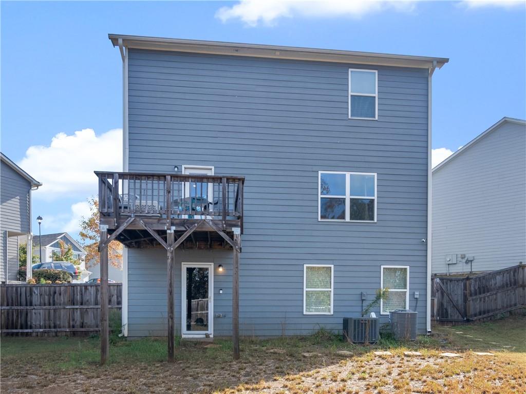 3831 Saddle Hill Way