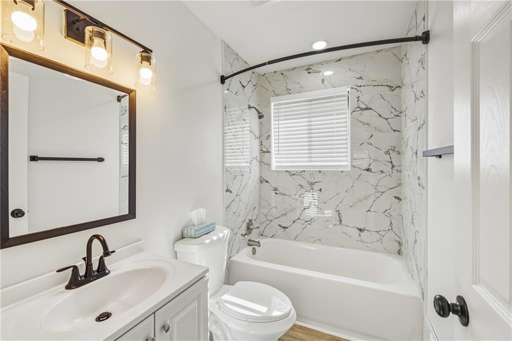 3822 Stephanie Drive