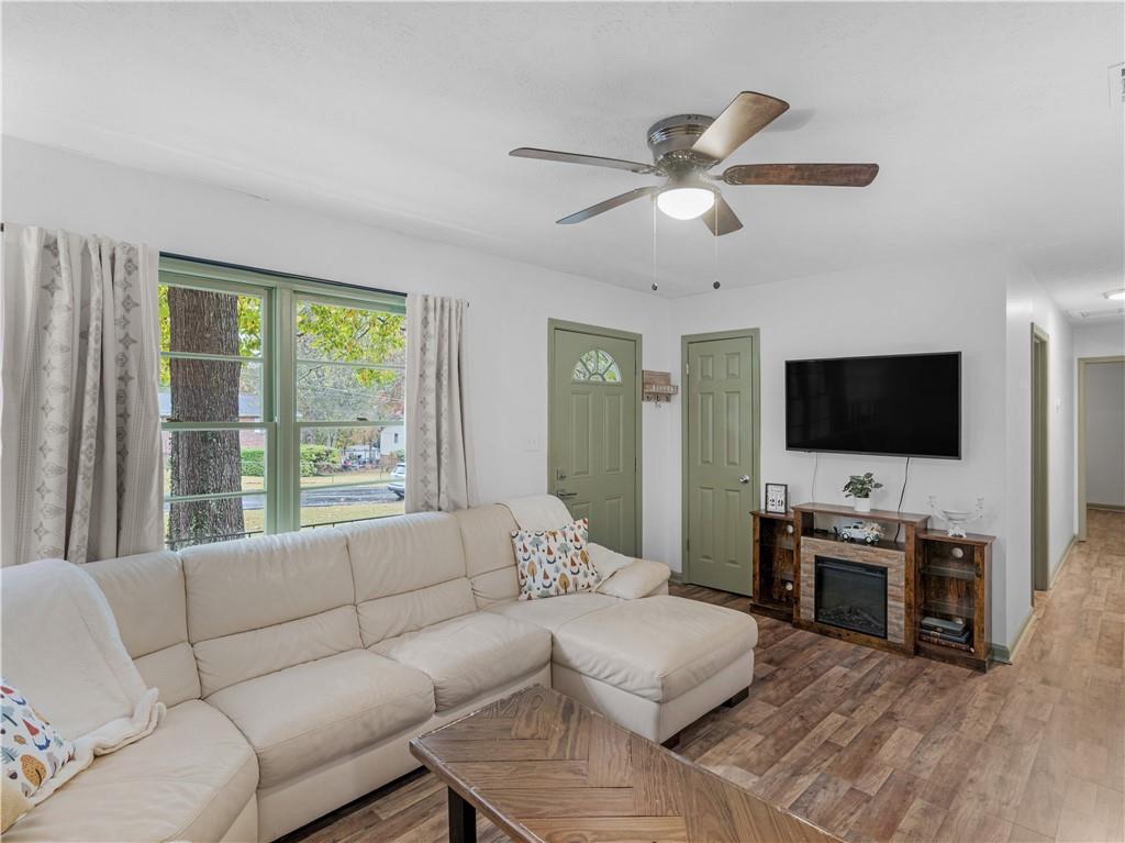 3790 Sweetbriar Circle