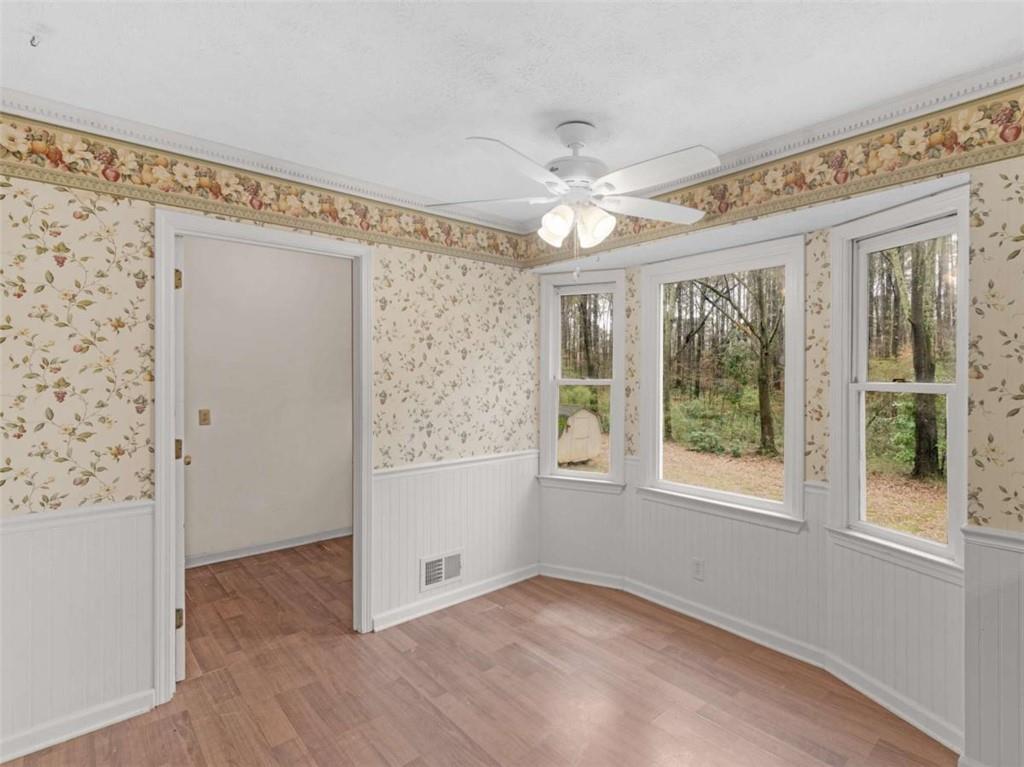 905 Sweet Briar Lane