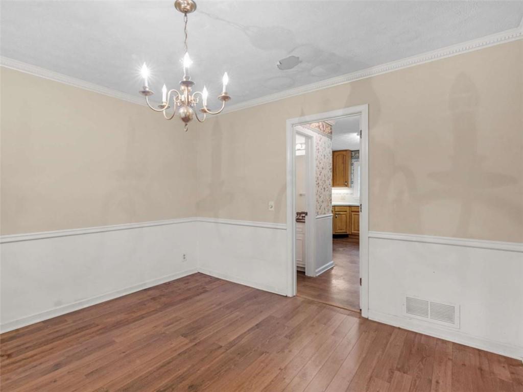 905 Sweet Briar Lane