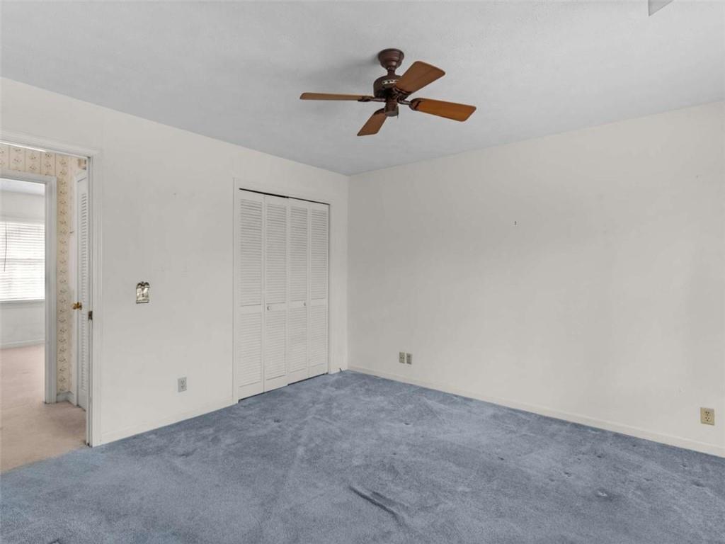 905 Sweet Briar Lane