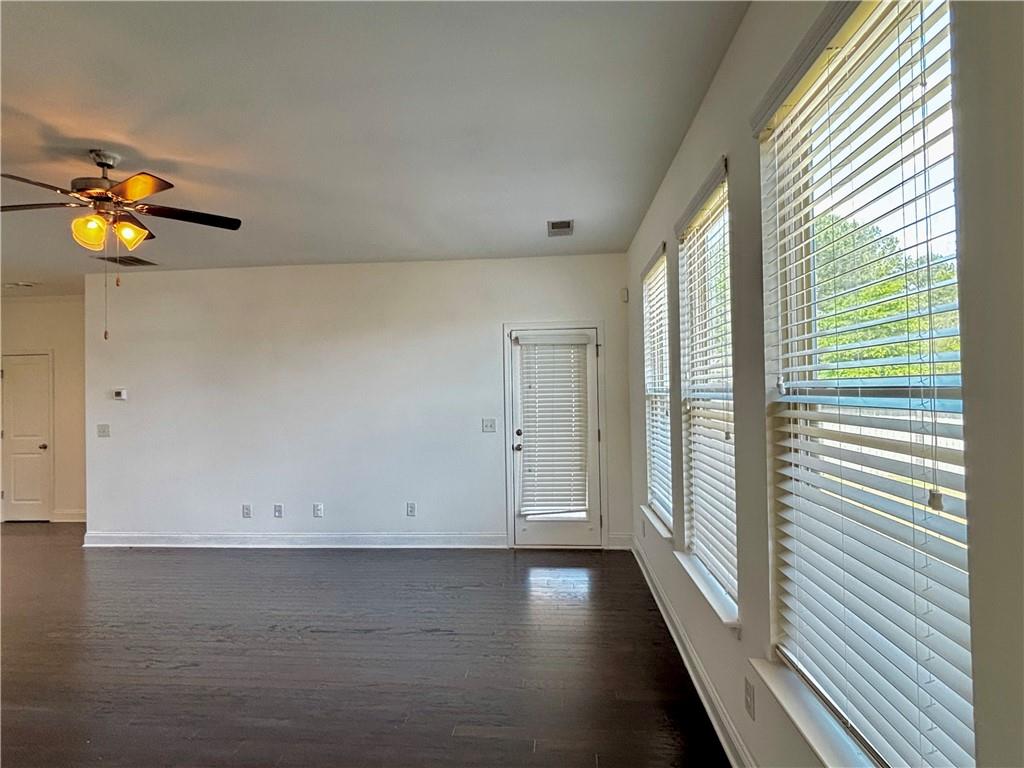 1915 Highland Creek Drive