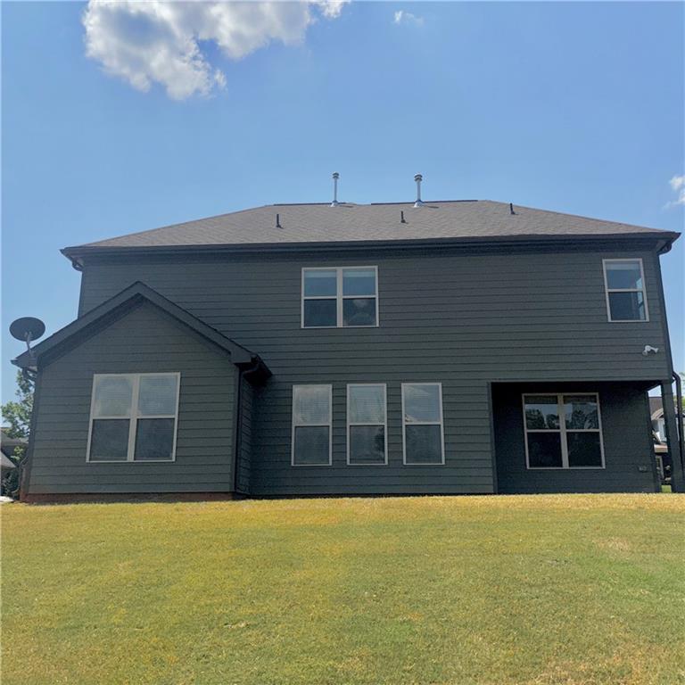 1915 Highland Creek Drive