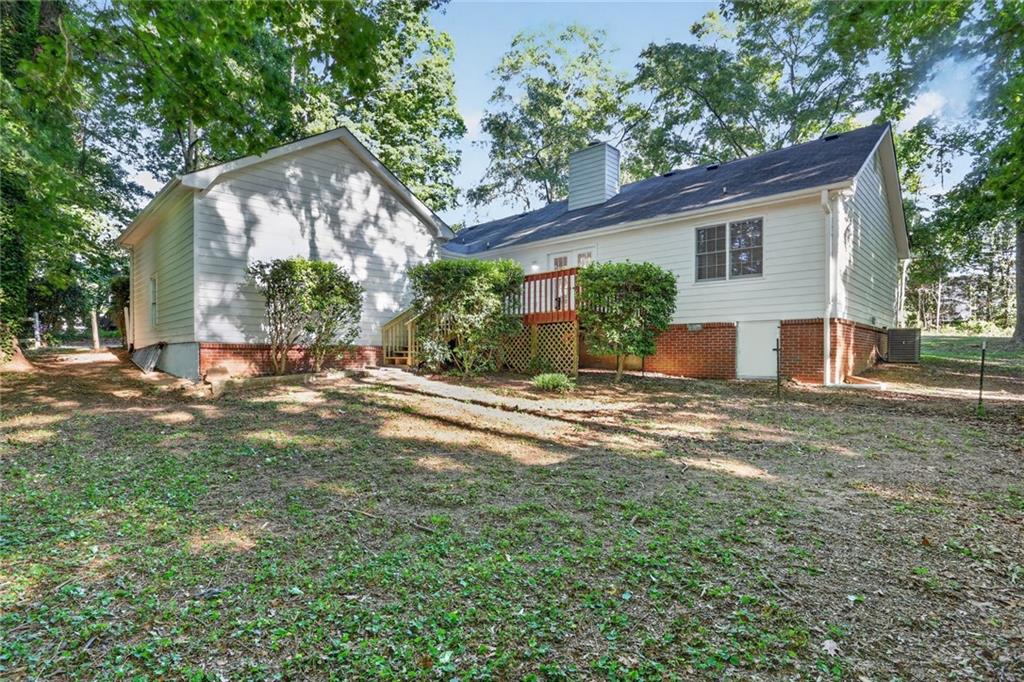 90 Hoglen Drive