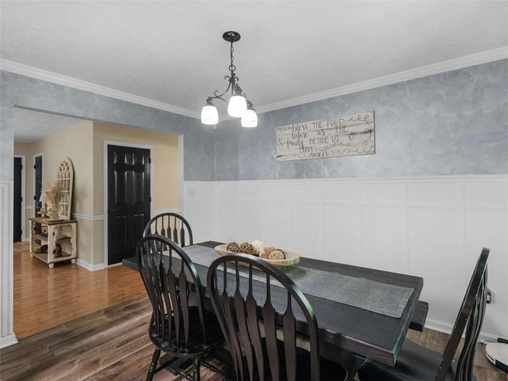 442 Creek View Court