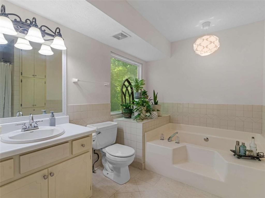 442 Creek View Court