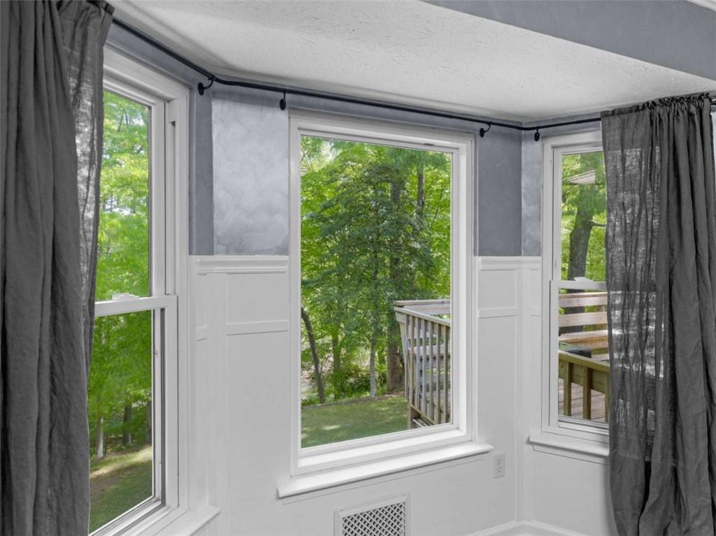 442 Creek View Court