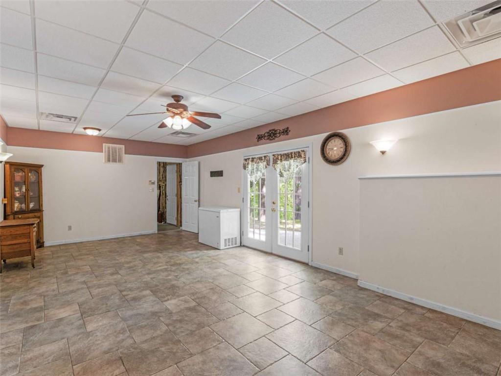 442 Creek View Court