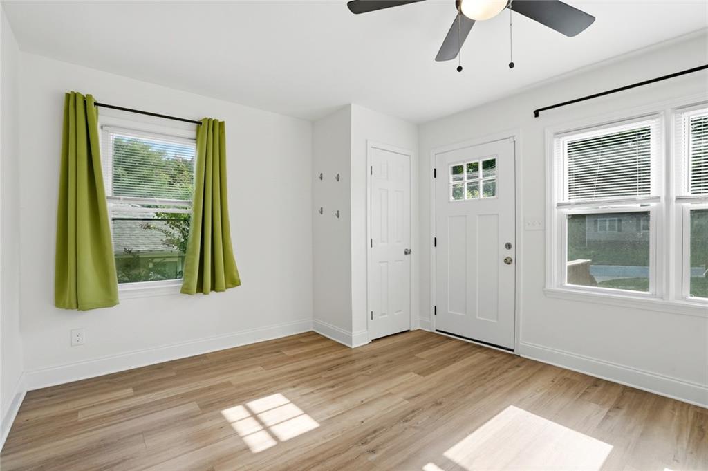 320 Camfield Court SW
