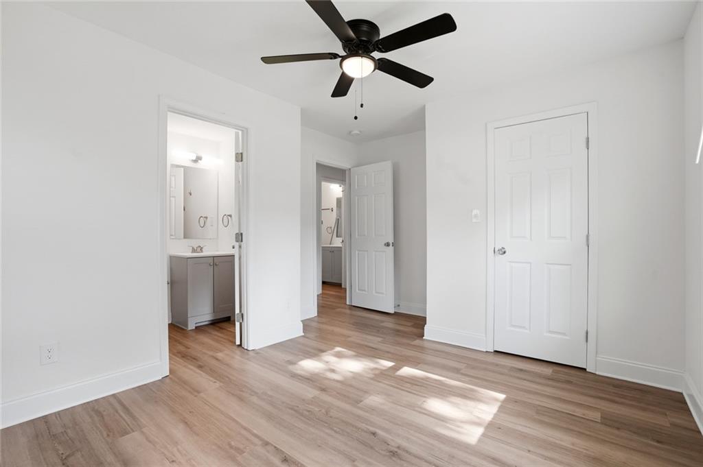 320 Camfield Court SW