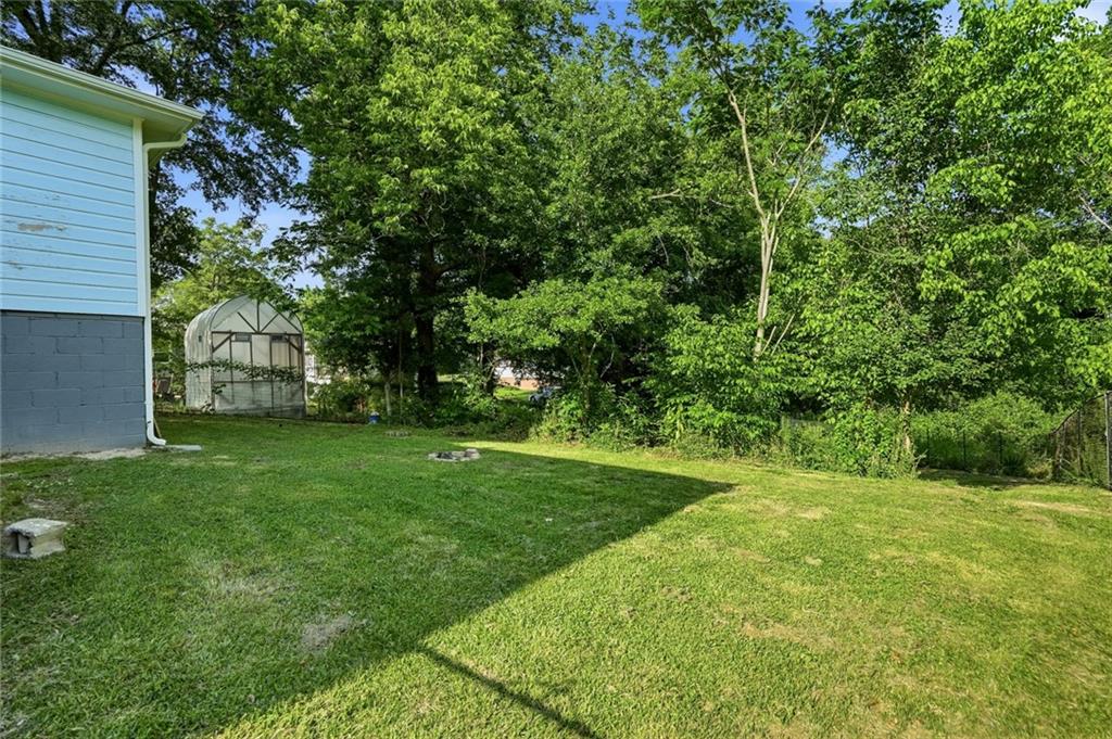 320 Camfield Court SW