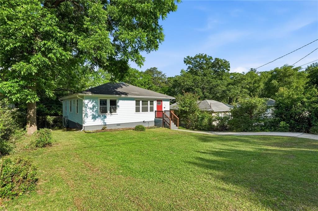 320 Camfield Court SW