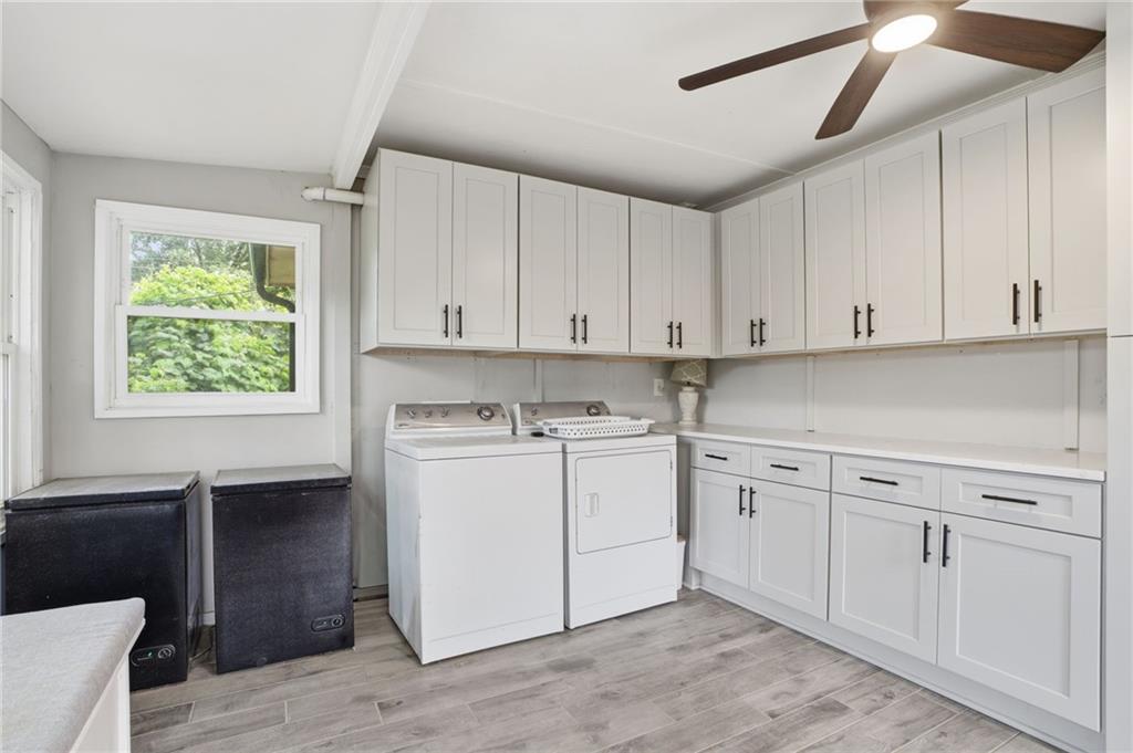 190 N Highland Avenue