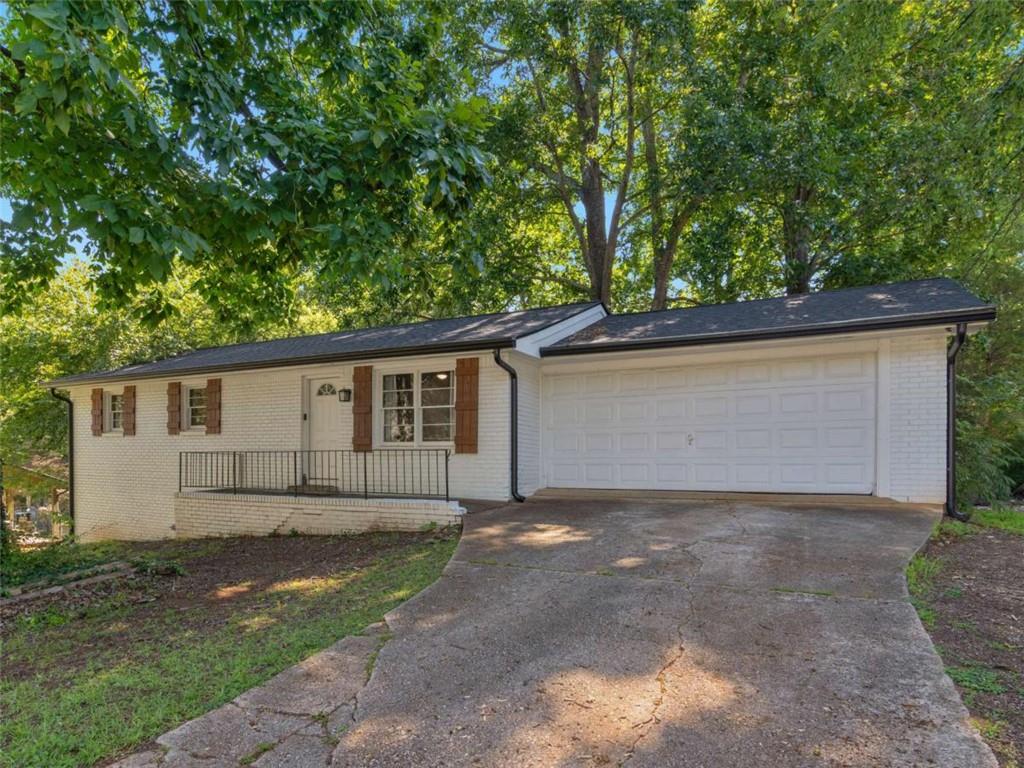 3790 Sweetbriar Circle