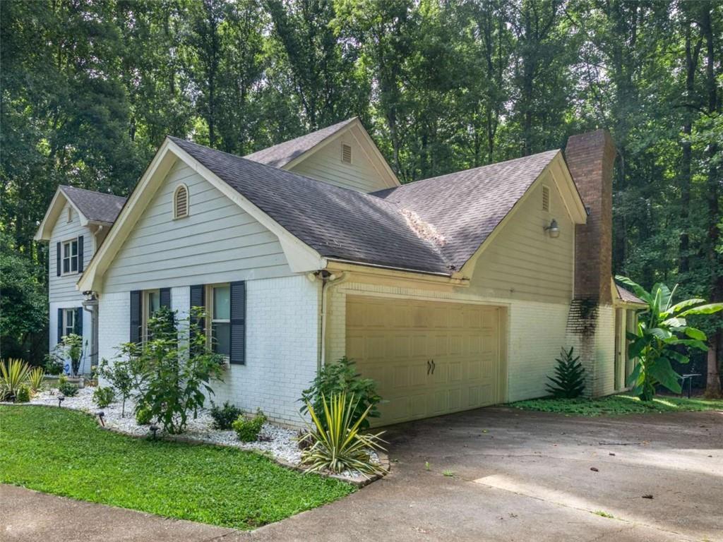 1310 Vineyard Drive