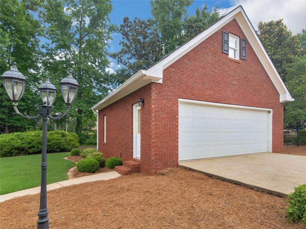 133 Tracy Lane
