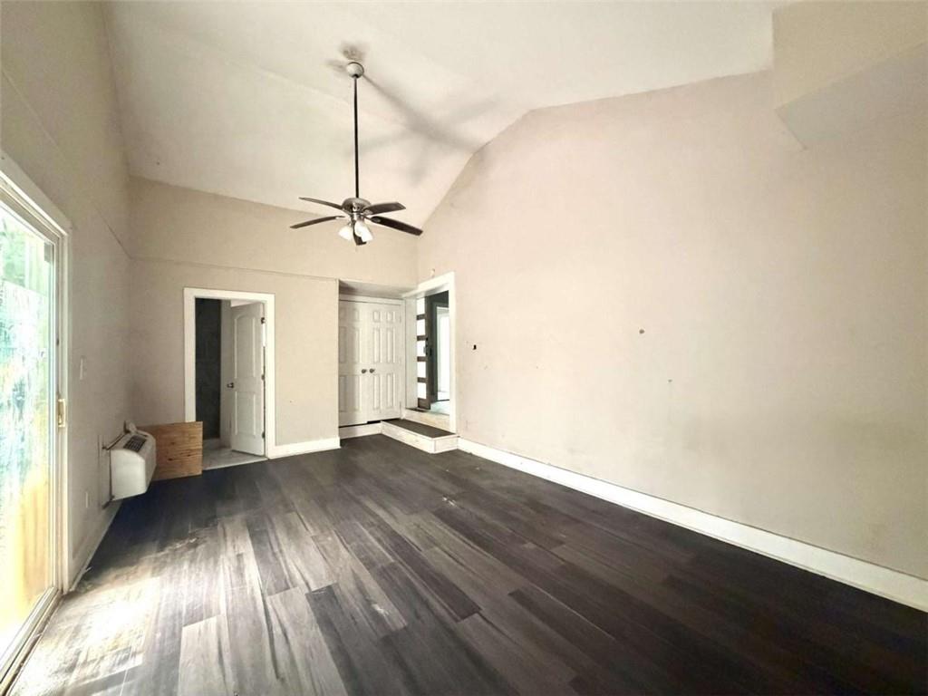 2486 Ivydale Drive